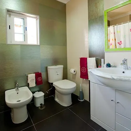 Willa Paraiso Spacious And Central To Enjoy Best Beaches Ac Wifi Garden Pool Albufeira