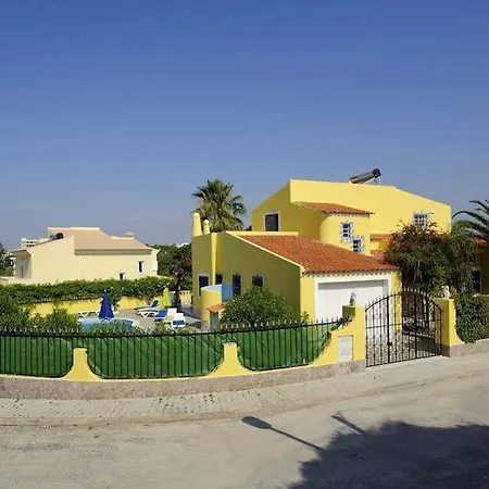 Willa Paraiso Spacious And Central To Enjoy Best Beaches Ac Wifi Garden Pool