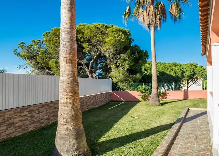 Paraiso Spacious And Central To Enjoy Best Beaches Ac Wifi Garden Pool Вилла *