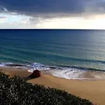 Willa Paraiso Spacious And Central To Enjoy Best Beaches Ac Wifi Garden Pool Albufeira