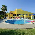 Paraiso Spacious And Central To Enjoy Best Beaches Ac Wifi Garden Pool